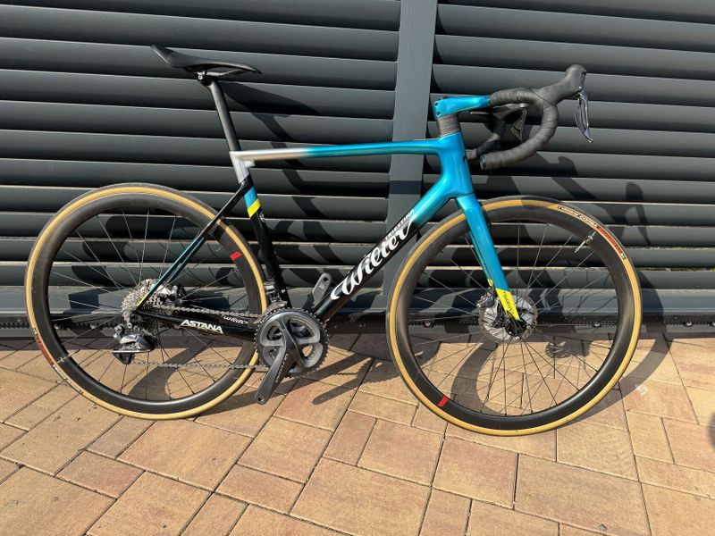 Wilier Zero SLR Di2 Ultra Astana