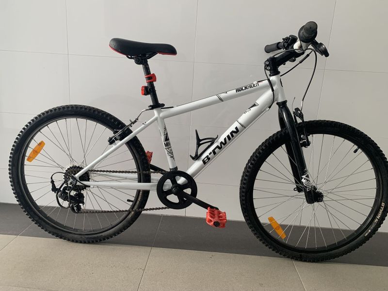 Prodávám kolo Rockrider 300