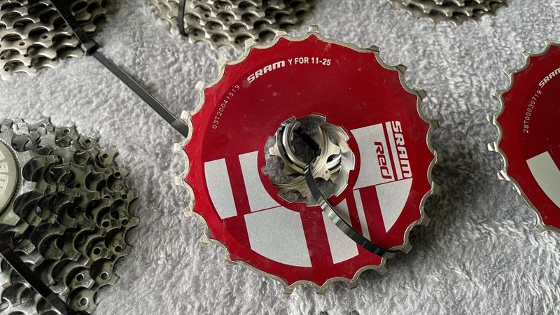 Shimano / Sram / Campagnolo / kazety 10+11s