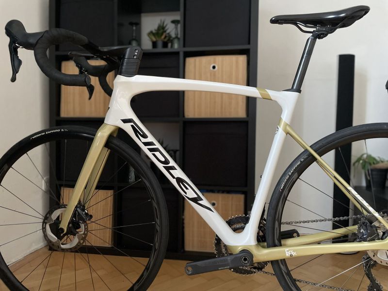 Ridley Fenix SLiC Disc / vel.57 / Ultegra Dura-Ace