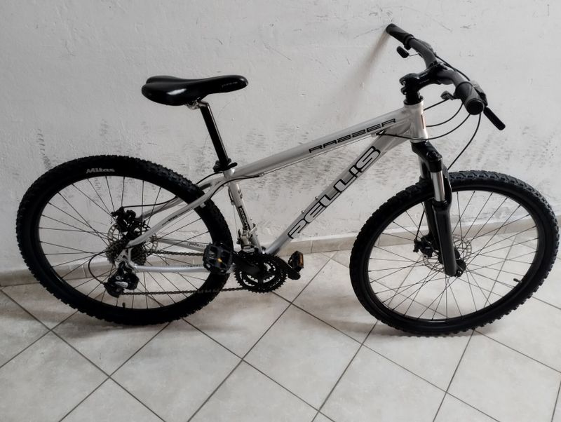 Starší renovované jízdní kolo horské - MTB pánské 26" Pells Razzer