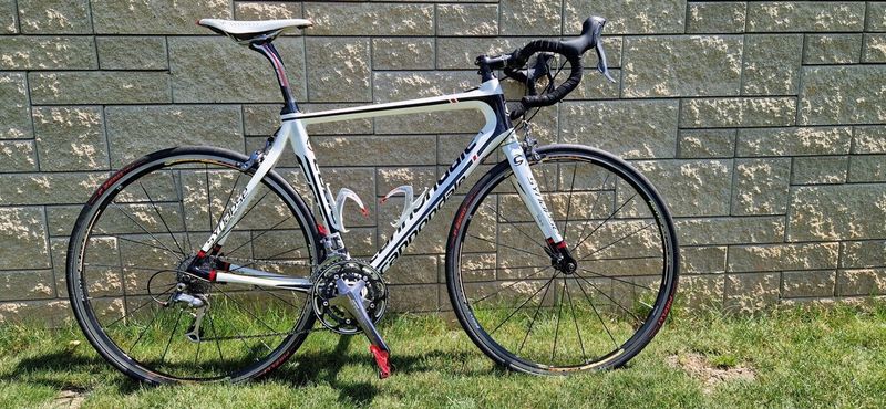 Prodám silniční kolo Cannondale Synapse vel.56