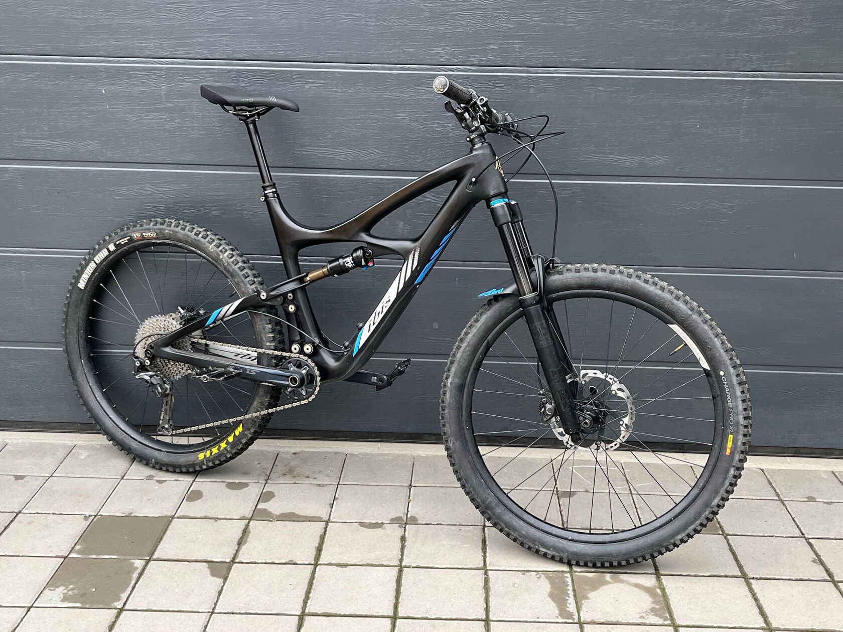 Prodám IBIS HD3, velikost L, kola 27,5, celokarbon, all mountain kolo, boost osy