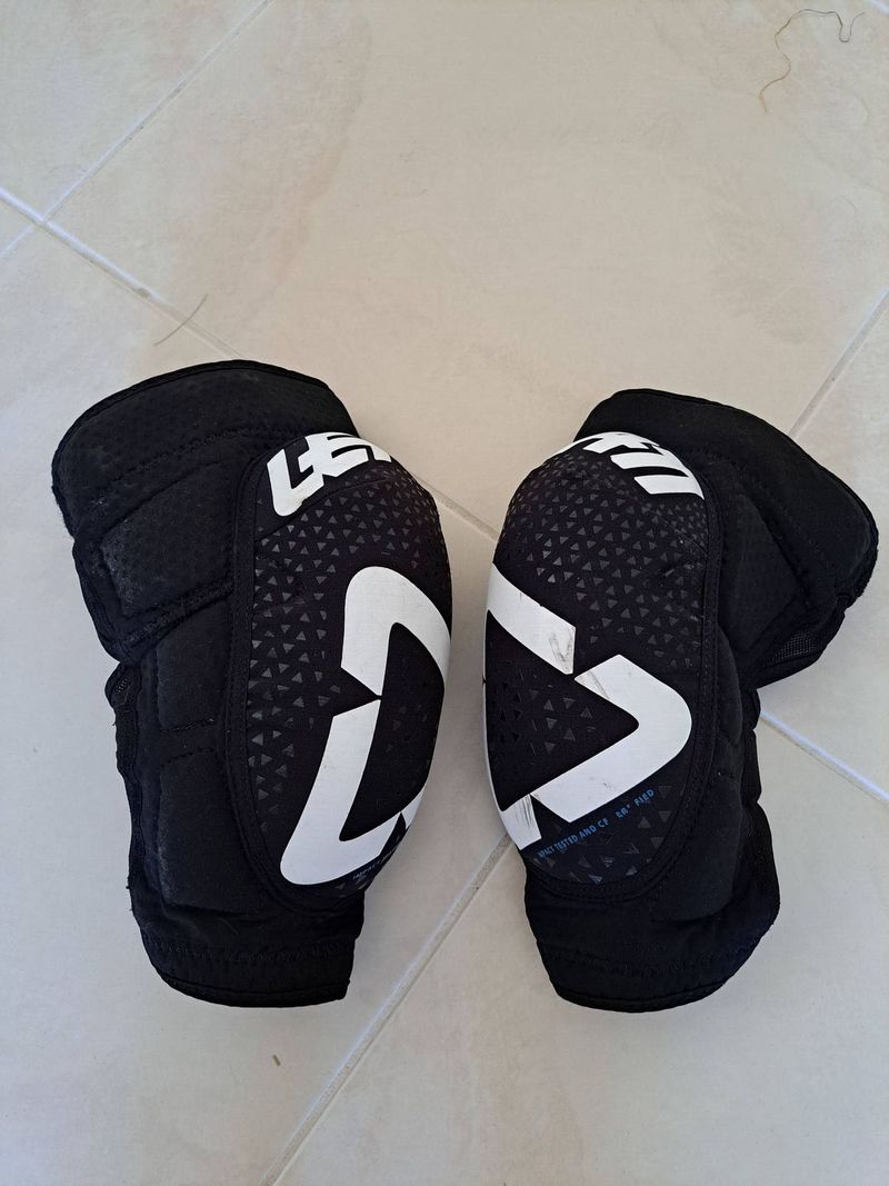 Dětské chrániče kolen Leatt 3DF Knee Guard 5.0 (Junior)