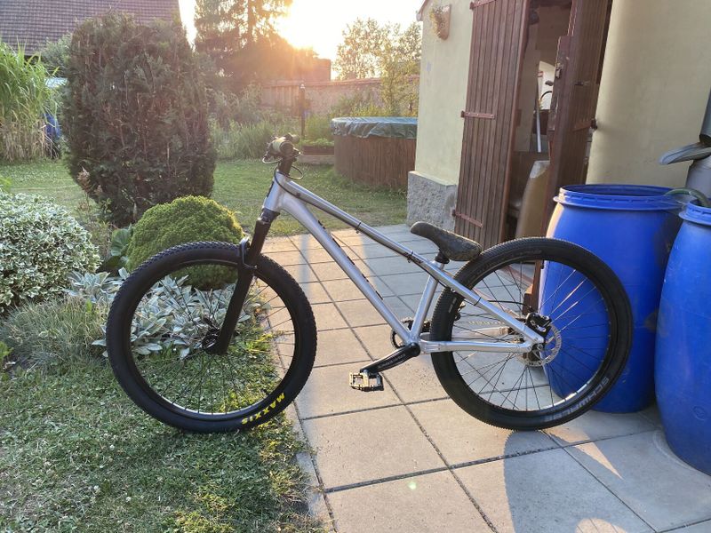 Dirťák Radon Slush s ROCKSHOX Pike DJ po kompletním servisu