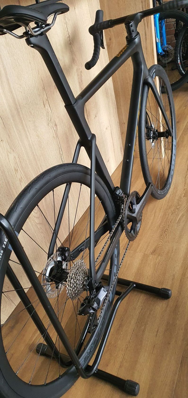 Isaac Boson Stone Black Ultegra Di2