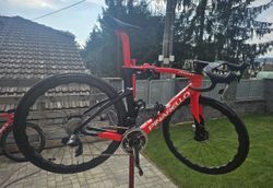 Pinarello Dogma F Sram Red AXS bicykel, sonic red