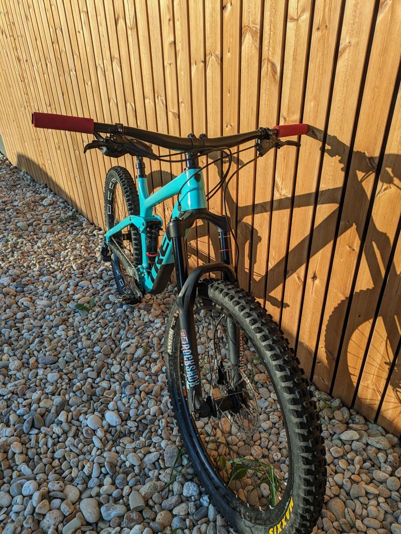 Trek remedy 9.8 2019 M\L Miami Green 