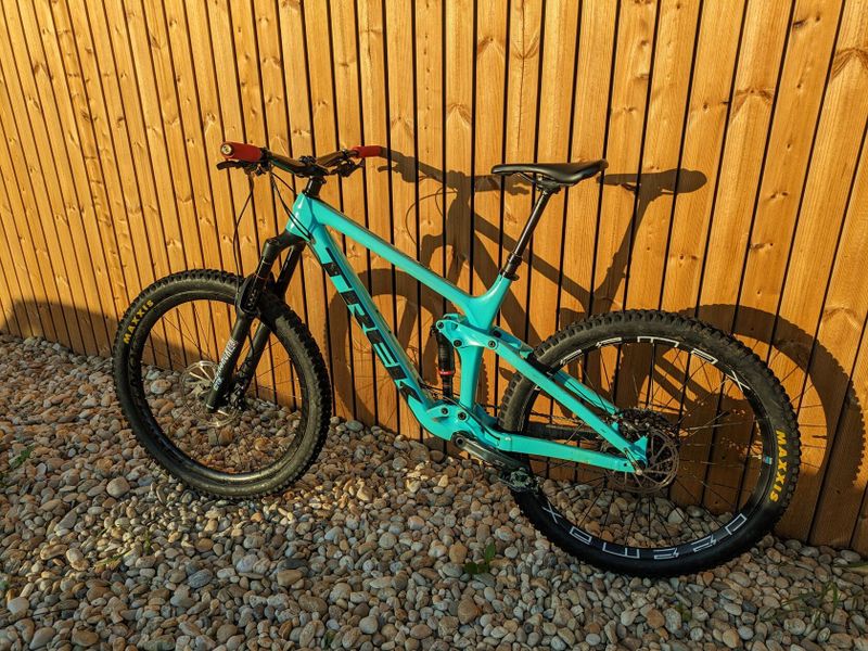 Trek remedy 9.8 2019 M\L Miami Green 