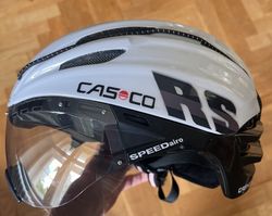 Triatlonová aero helma Casco RS