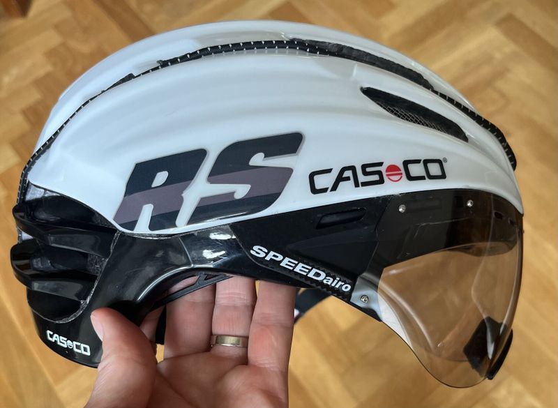 Triatlonová aero helma Casco RS