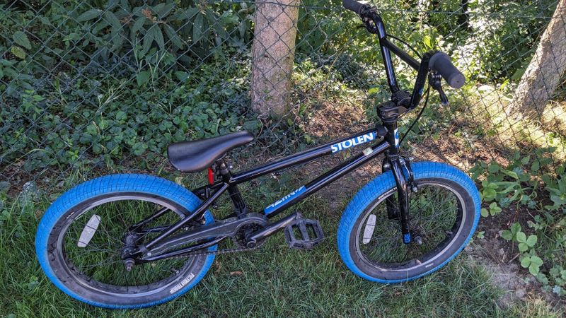 Dětské freestyle BMX kolo - STOLEN Agent 18" - Black