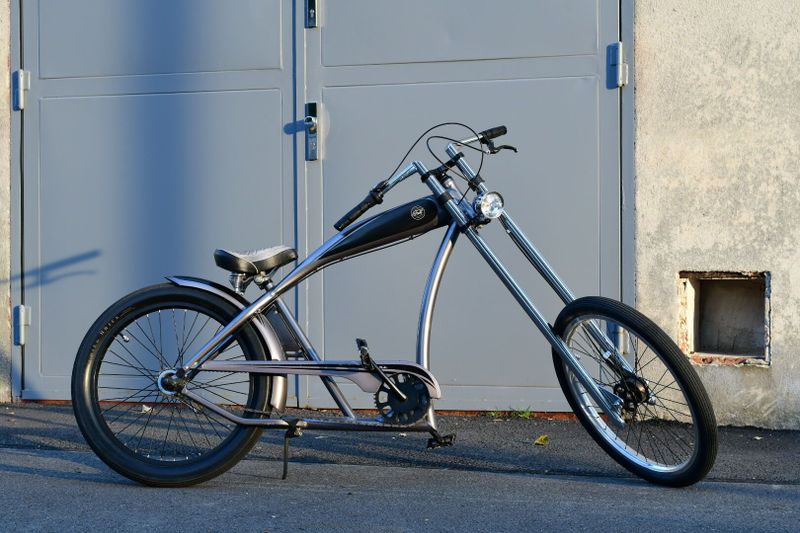 Felt Fantome - Chopper - Cruiser - městské kolo