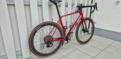 Superior X Road, vel. L, top stav, Force eTap AXS + Quarq, Zipp 303S