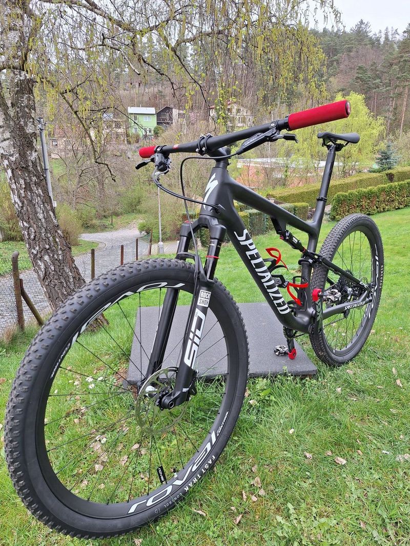 SPECIALIZED Epic Expert SATIN CARBON