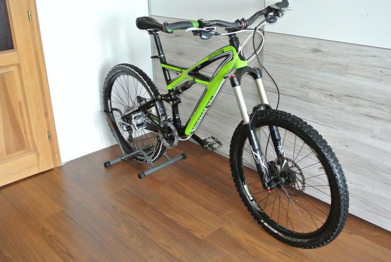 SPECIALIZED ENDURO COMP FSR velikost M rok 2012