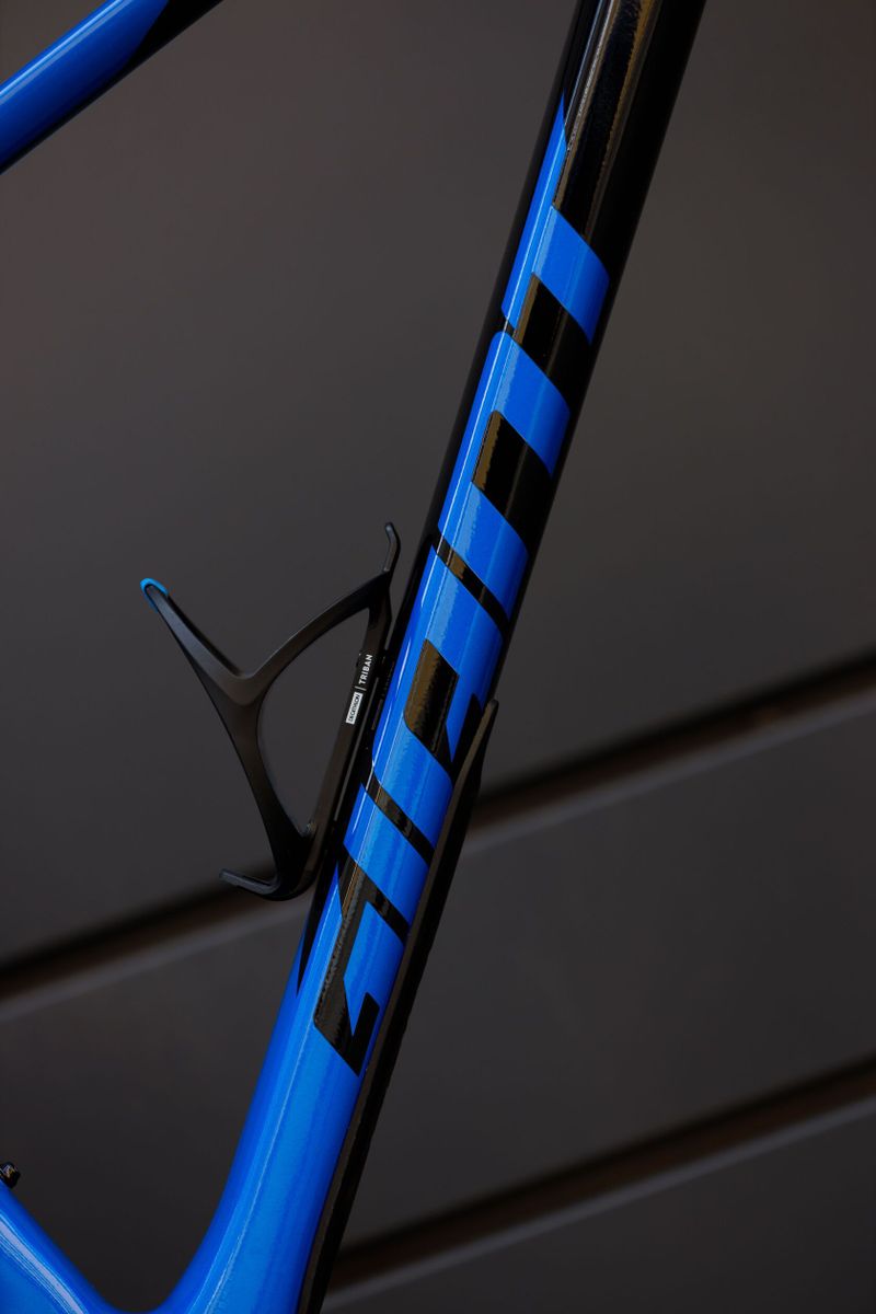 Giant XTC Advanced 29 3 Black/Sapphire