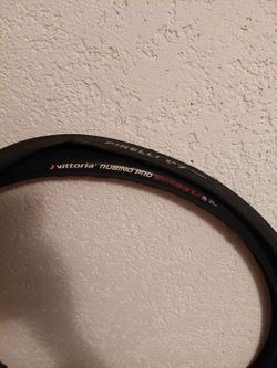 Vittoria rubino pro 25c + Pirelli P7 sport 26c