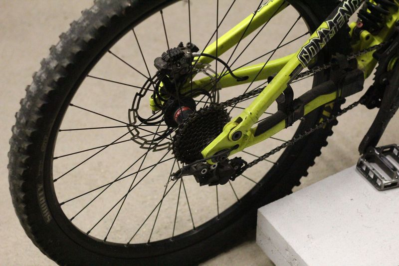 Commencal Supreme DH V3