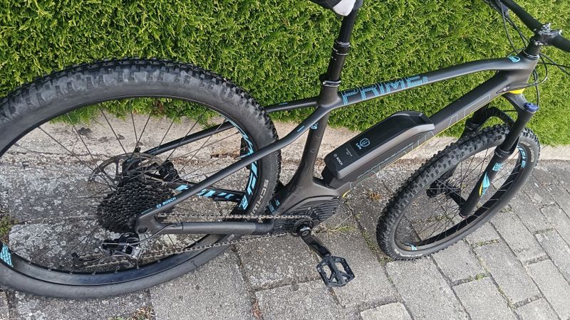 karbonový E-MTB Mondraker E-Prime Carbon R+ vel. L Bosch Performance Line CX 500