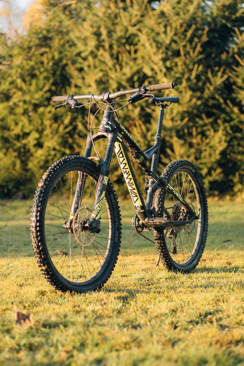 PRODÁM : Commencal META 27,5 2016