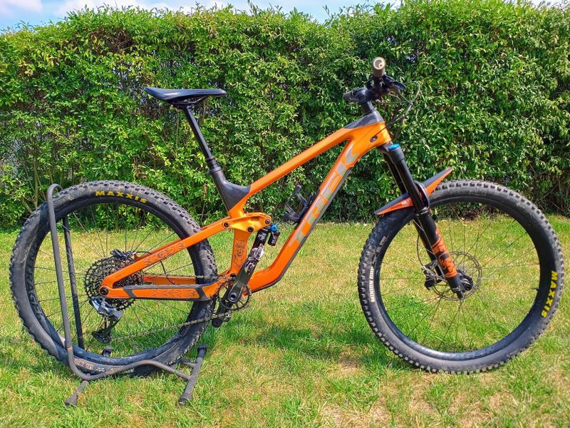 TREK SLASH 9.7 2021 vel. L