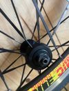 Zapletena kola Mavic Cosmic Elite, ořech Shimano