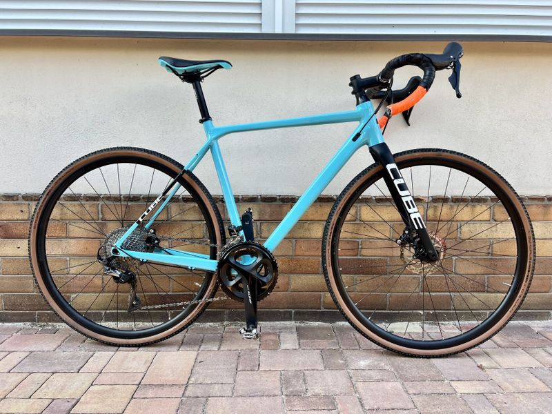 CUBE Cross Race Pro/ vel 53/ alu