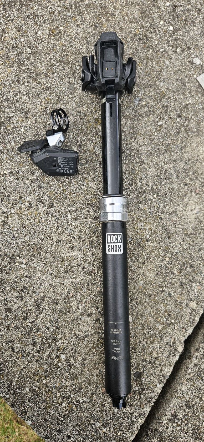 Rock Shox Reverb AXS