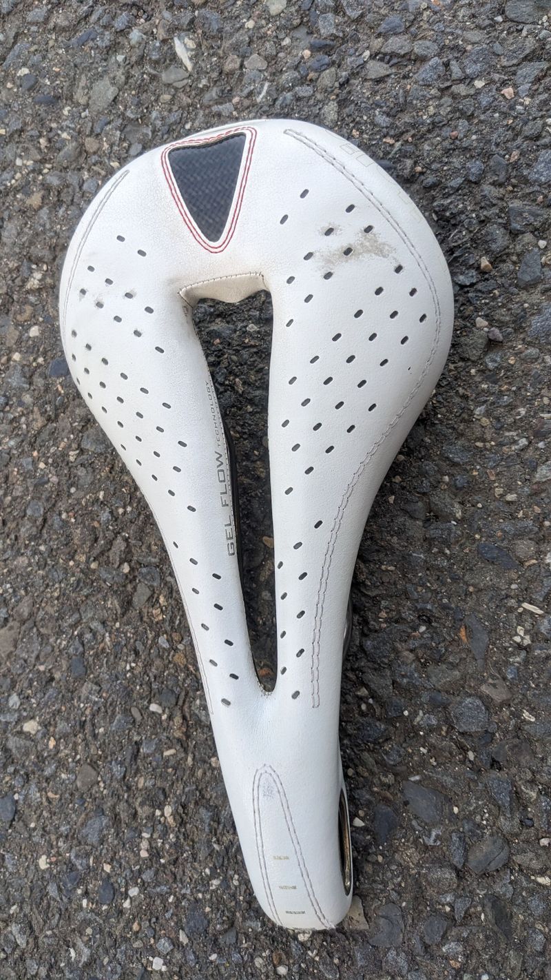 sedlo selle italia max