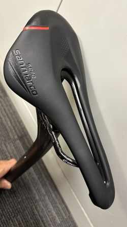 Karbonové sedlo Selle SanMarco cfx short fit + Sedlovka Bianchi Reparto Corsa full Carbon