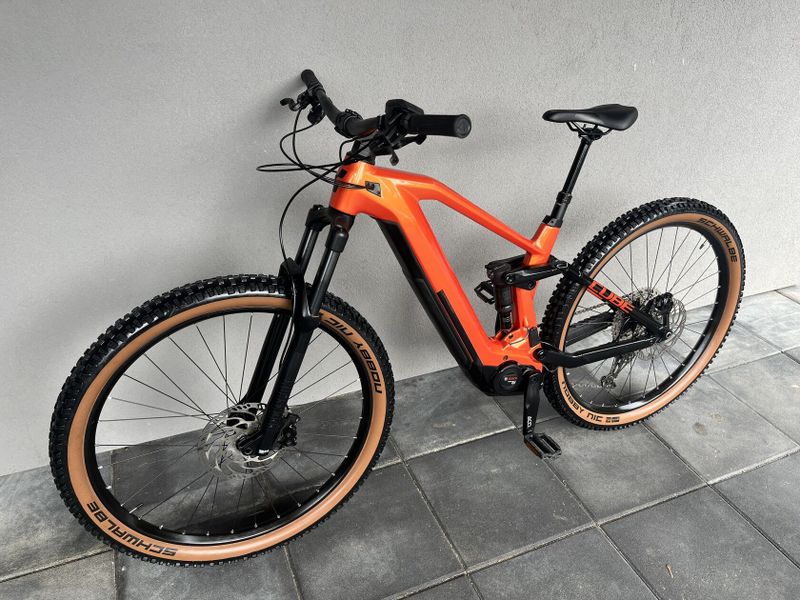 Cube Stereo Hybrid 140 HPC PRO KARBON vel. M 1018km