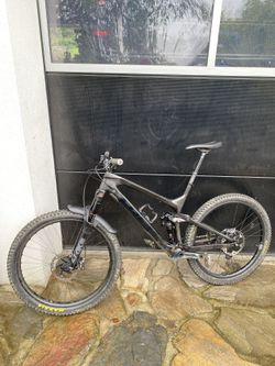 Trek Slash 9.8