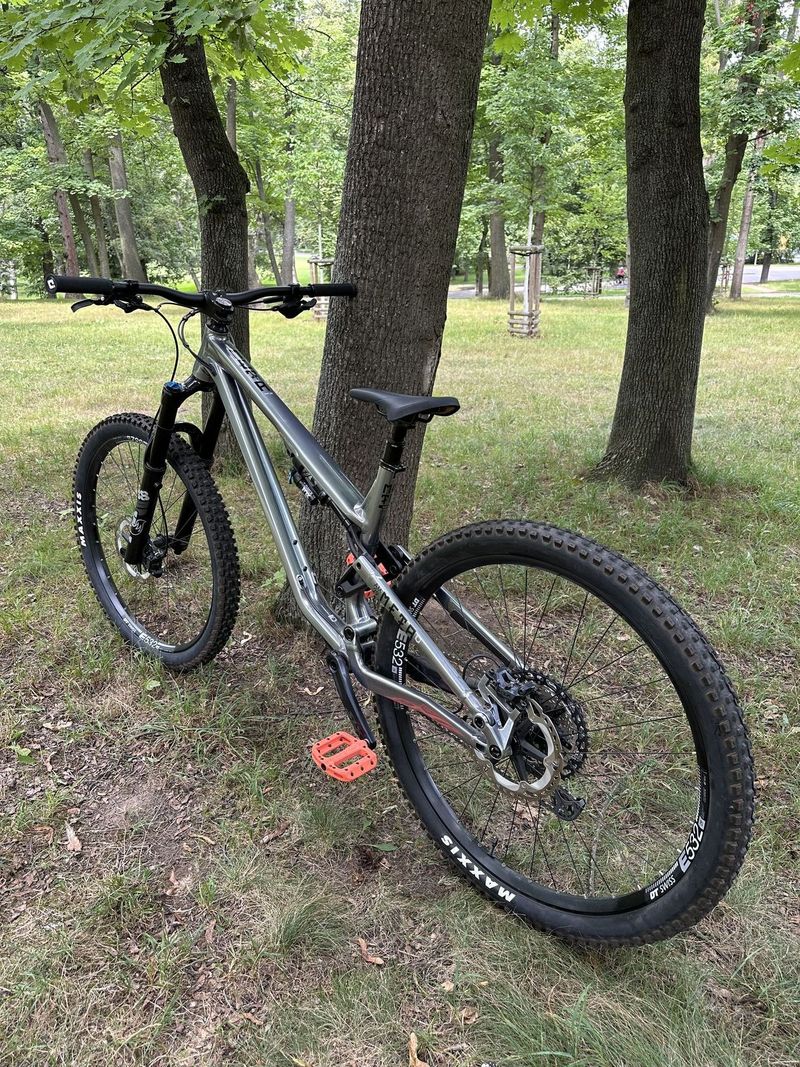 COMMENCAL META AM 29 ESSENTIAL GUN METAL 2021