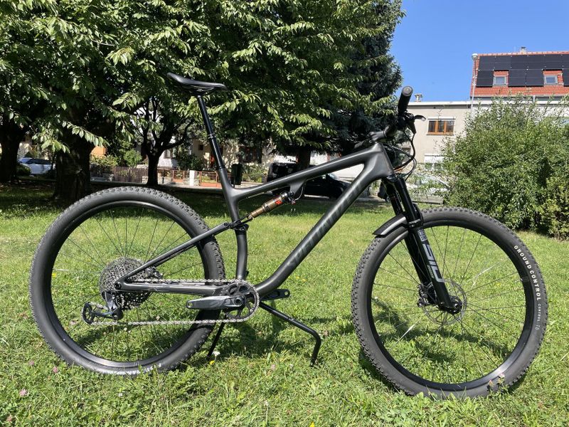 Záruka: Specialized Epic Evo Comp (remote lockout)