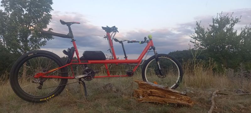 Dvojkolo Elektrické Dětské | Tandem pro dospělého s dítětem v provedení: Expediční MTB