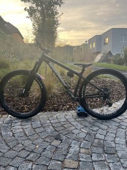 nukeproof scout 290 custom vel. L