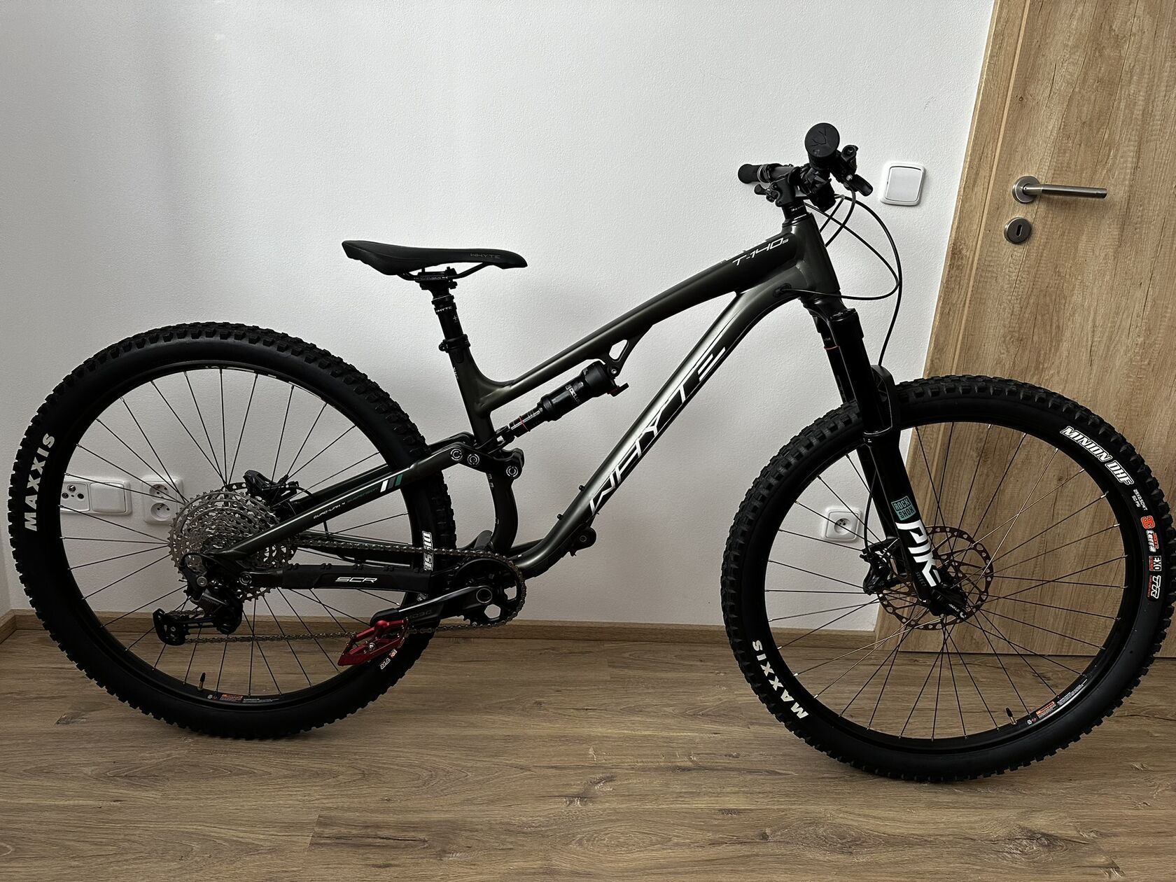 WHYTE T-140 S 29er 2023 - Velikost M (168-178 cm)