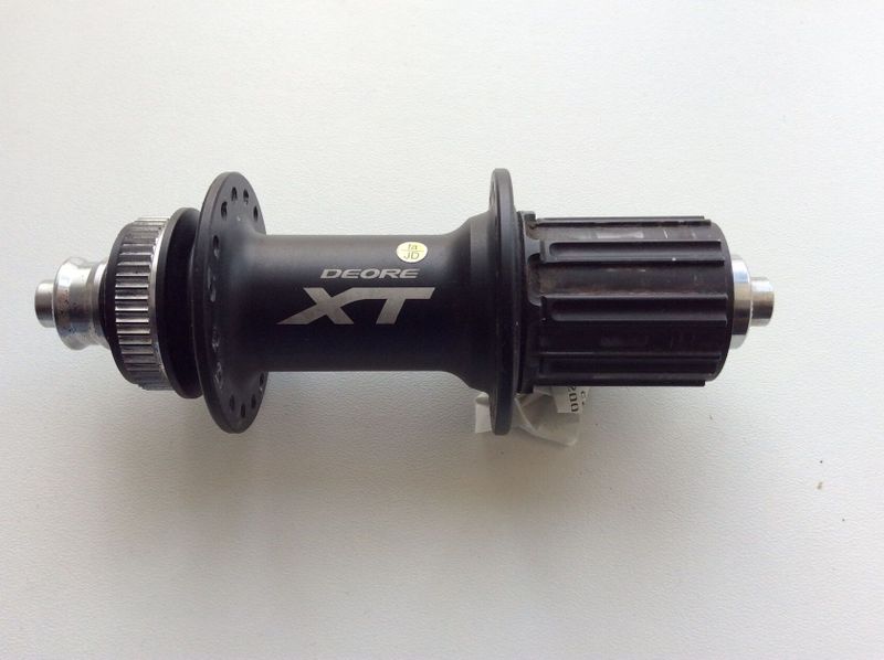 Zadní náboj shimano xt