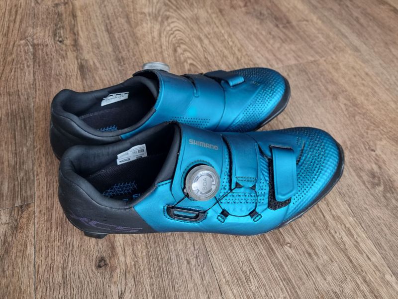 Dámské tretry Shimano XC502 - lehce jeté