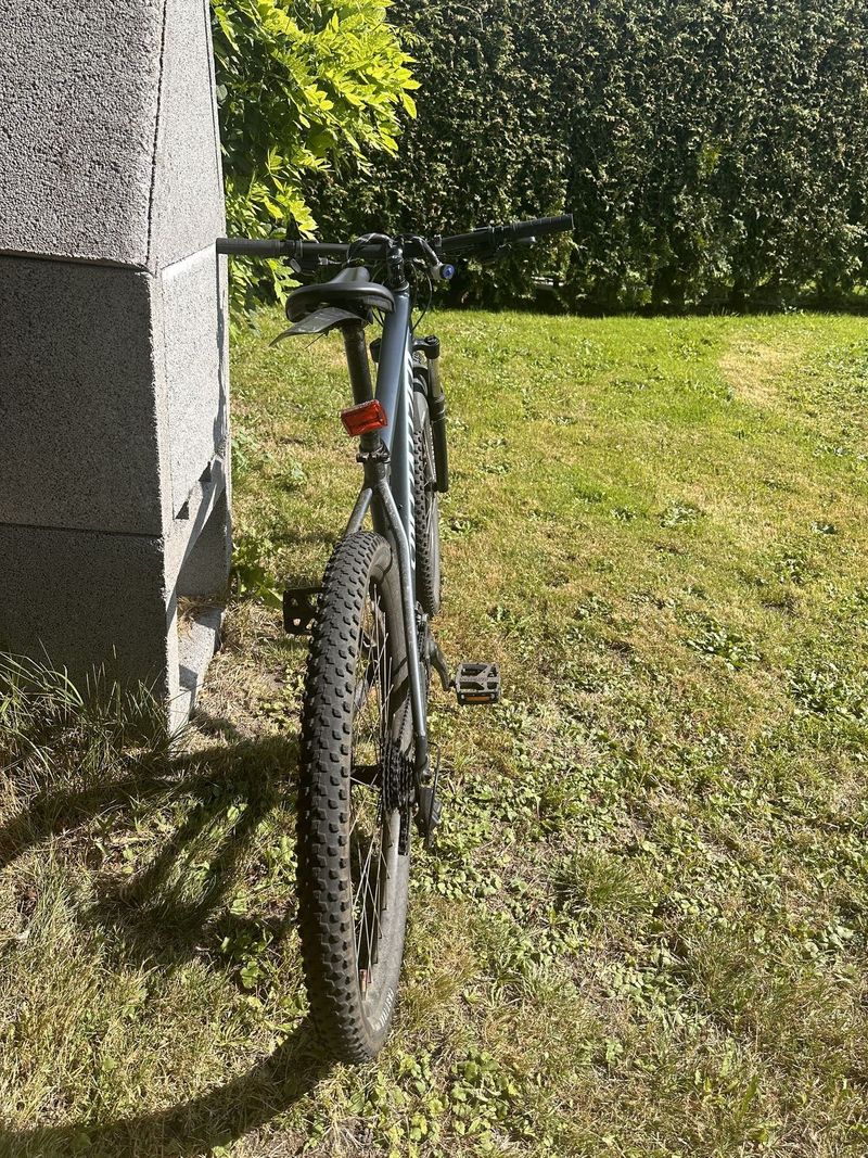 Prodam Horské kolo SPECIALIZED Rockhopper