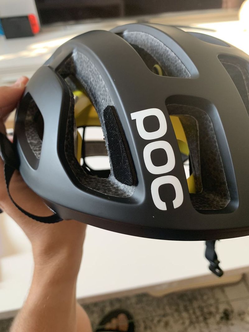 POC Octal Mips - vel.M (black matt) 