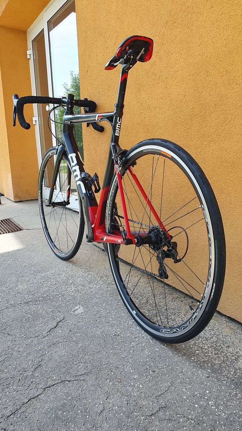 Prodám - BMC Teammachine SLR02 ve velikosti 57