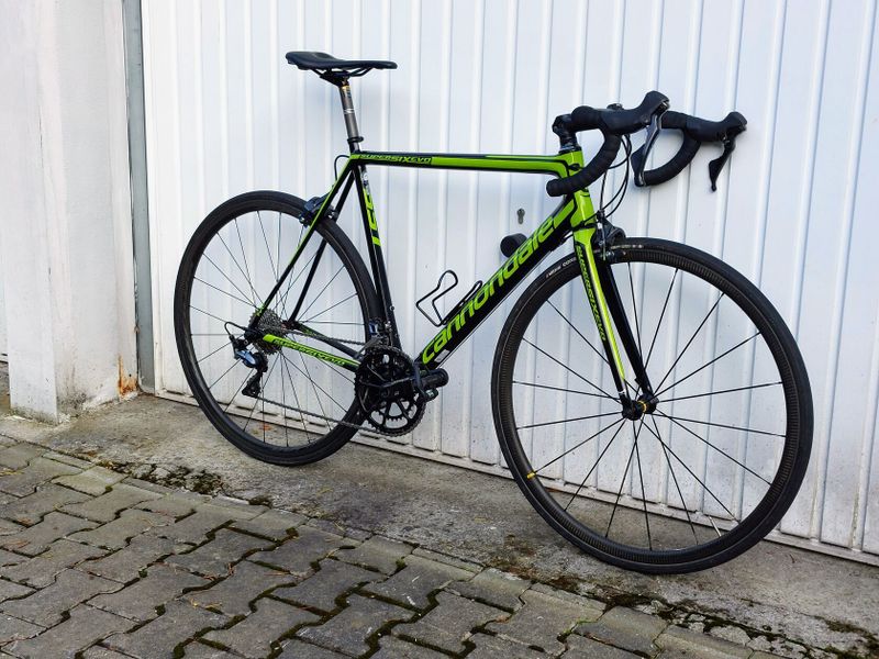 CANNONDALE SuperSix EVO Hi-MOD