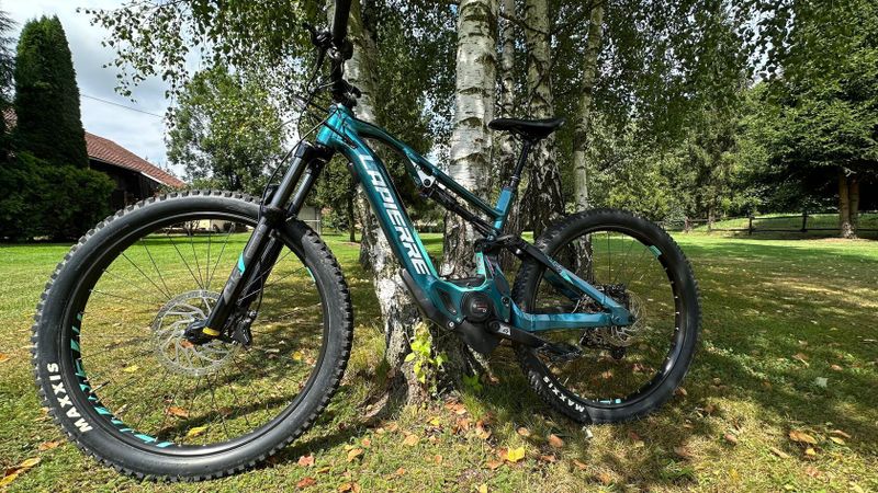 LAPIERRE Overvolt TR 5.6 W - téměr neježděno, JAKO NOVÉ