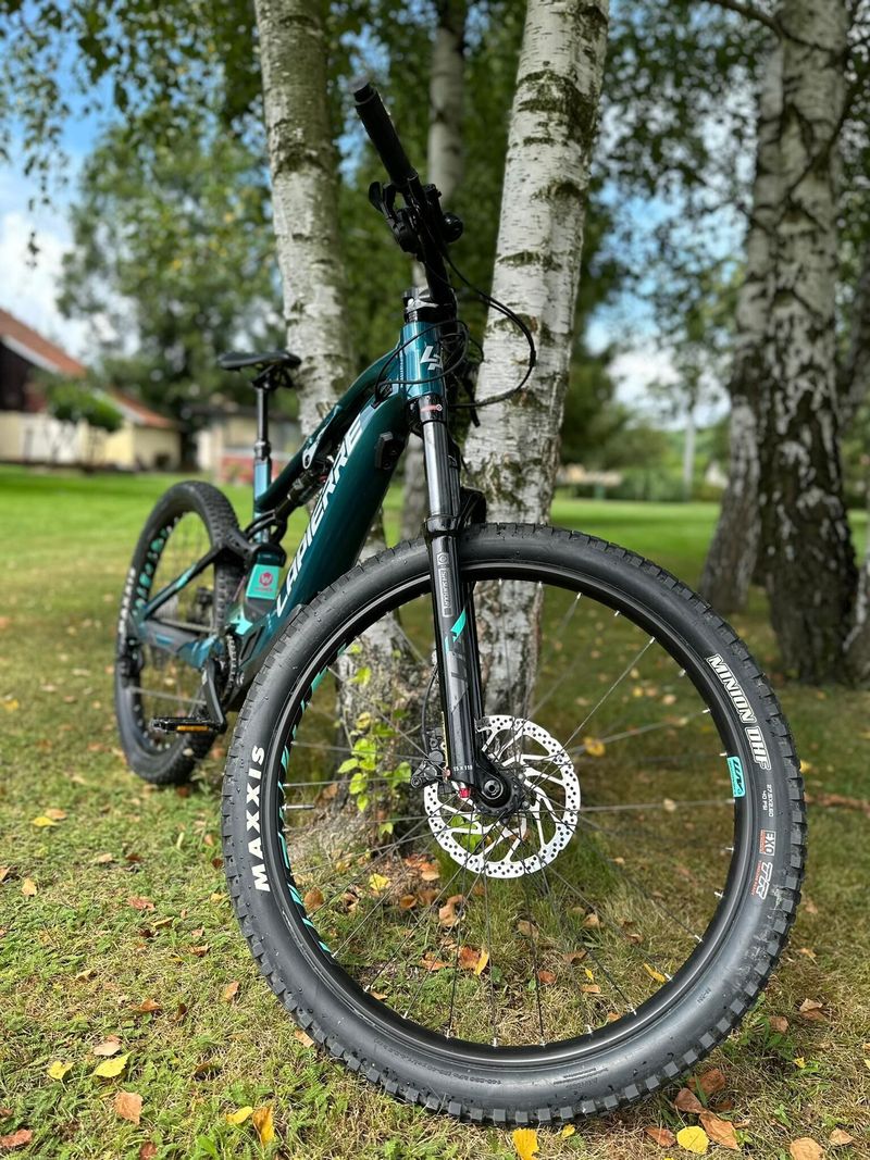 LAPIERRE Overvolt TR 5.6 W - téměr neježděno, JAKO NOVÉ