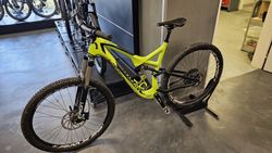 Specialized Stumpjumper trailové celoodpružené horské kolo