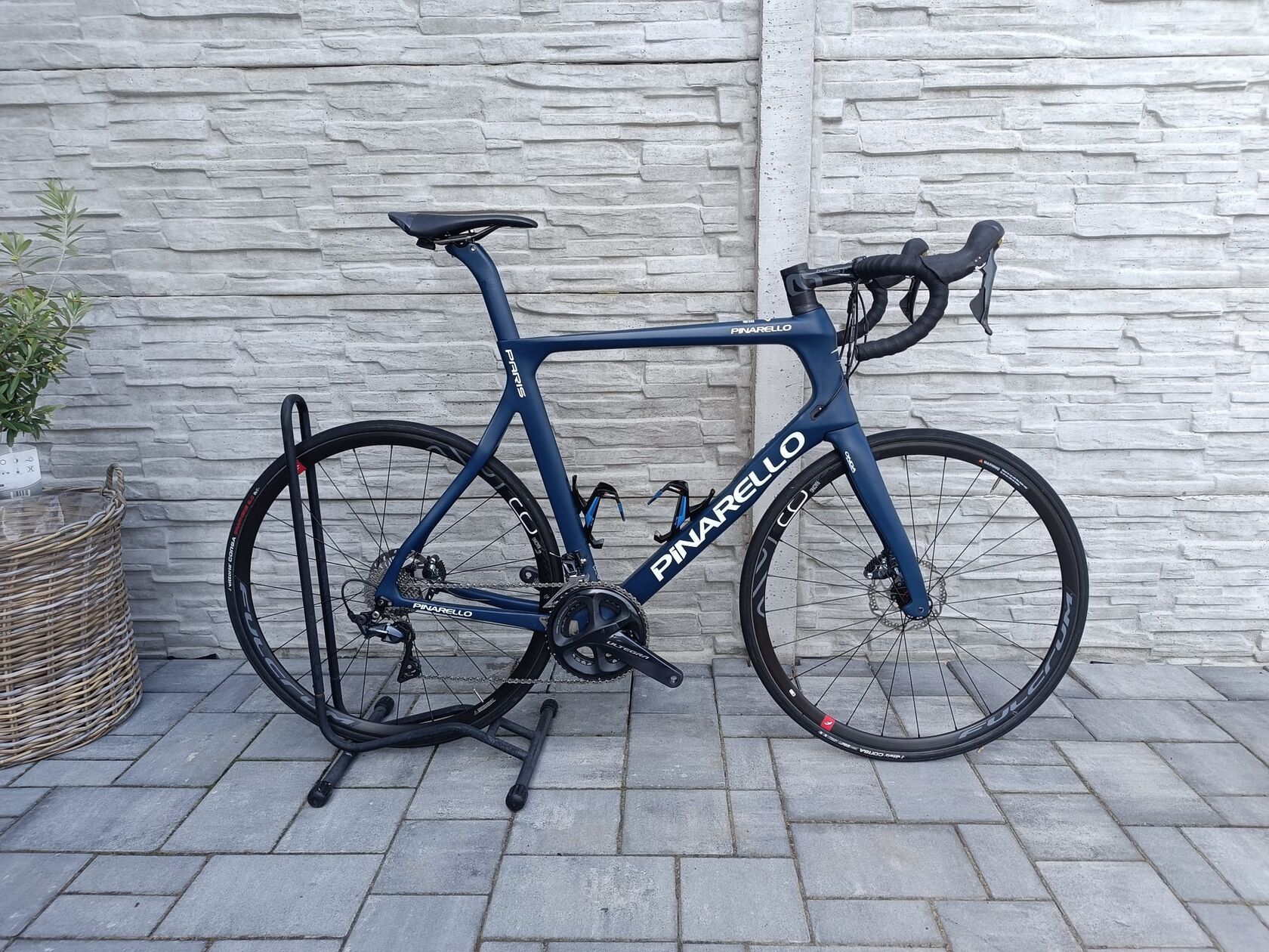 Pinarello Paris disc