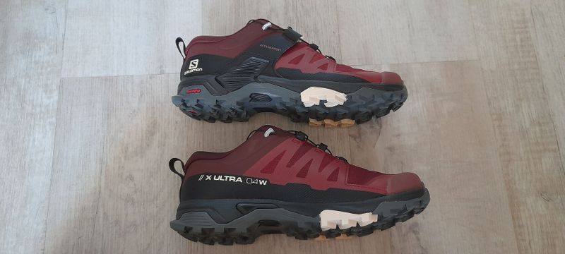 Salomon XUltra 4 GTX W velikost 40⅔