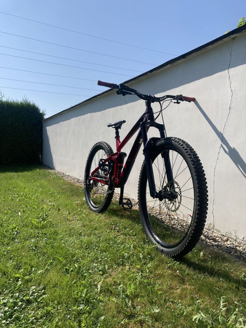 Trek slash 8